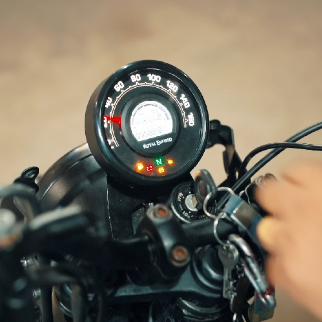 SpeedoShift™ | Speedometer Center Mount for Hunter & Meteor 350