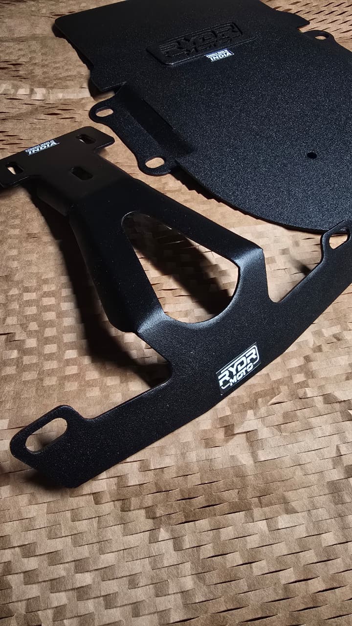 650 Twins Fender Delete Plate